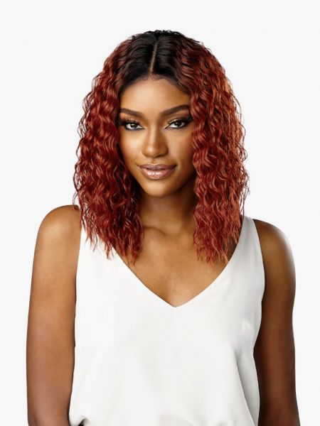 Dashly Unit 17 Synthetic Fiber Hair Lace Front Wig Sennsationnel