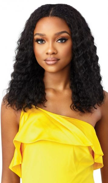 Peruvian Wave 18 Outre Mytresses Gold Label Human Hair Wig